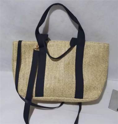 Прочная соломенная пляжная сумка бежевого цвета